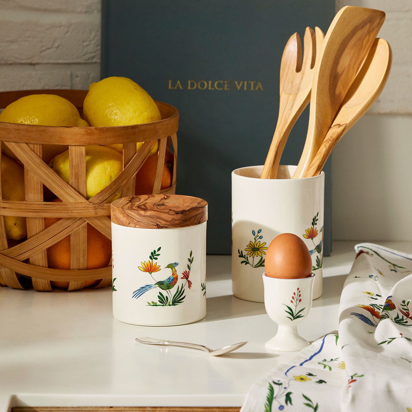 Boxes and pots – FAÏENCERIE DE GIEN