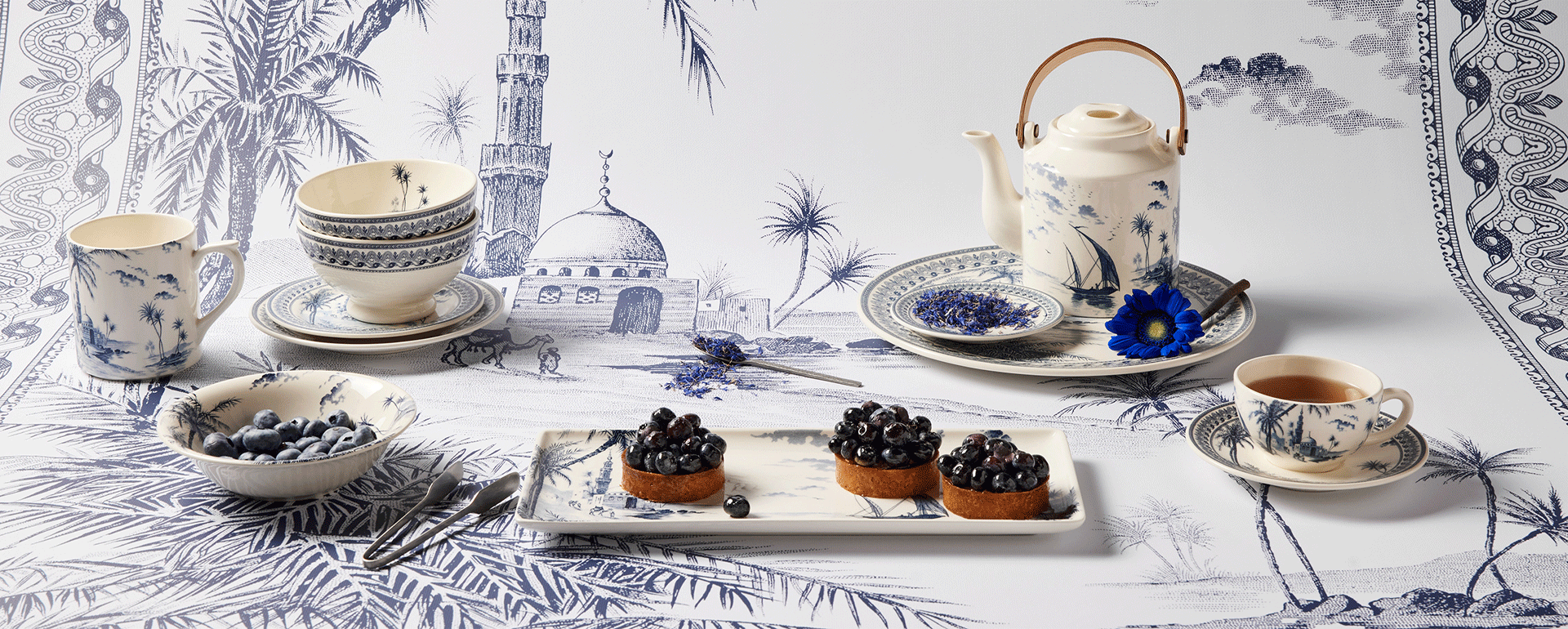 Les Dépareillées Blue