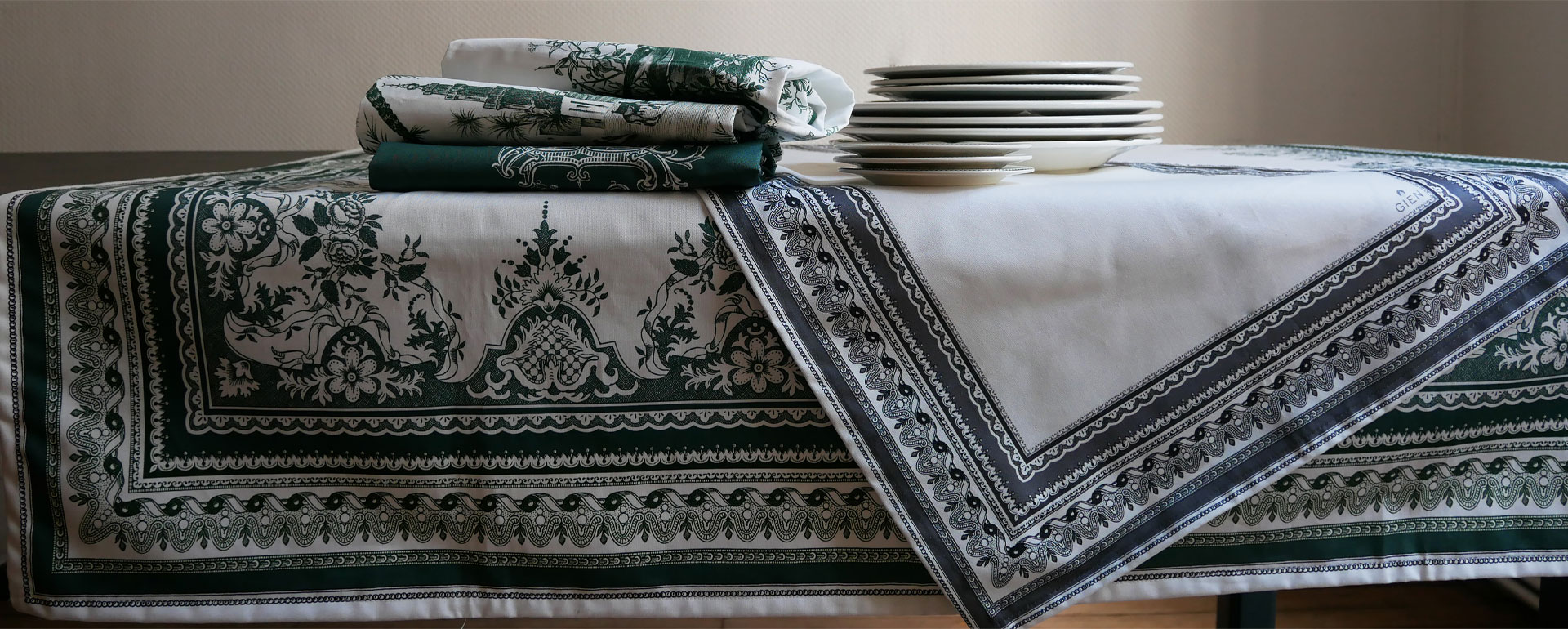 Tableclothes Tableclothes